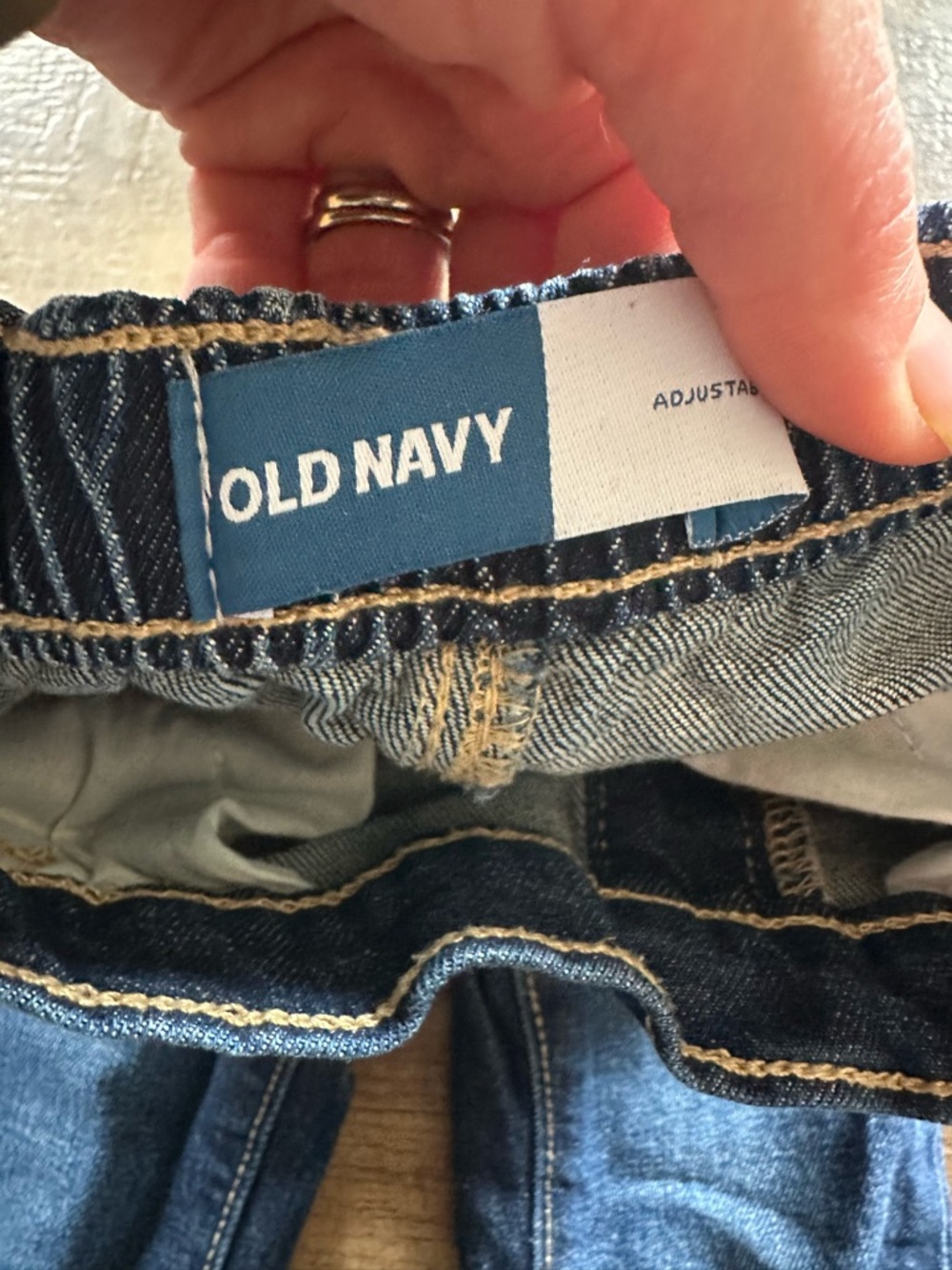 Old Navy pull on boot cut jeans elastic in waist - Picture 3 of 7
